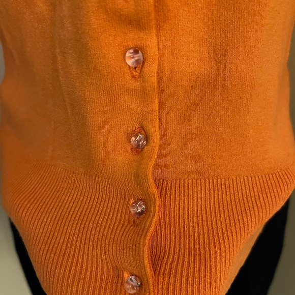 Evie Cardigan Sweater Pumpkin color Crystal buttons Large - Picture 5 of 9